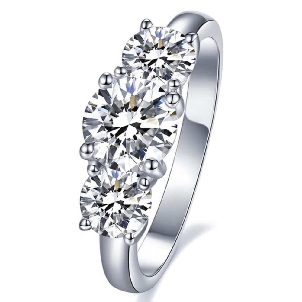 18k Certified 2 Carat Diamond Moissanite Past Present Future Journey Ring